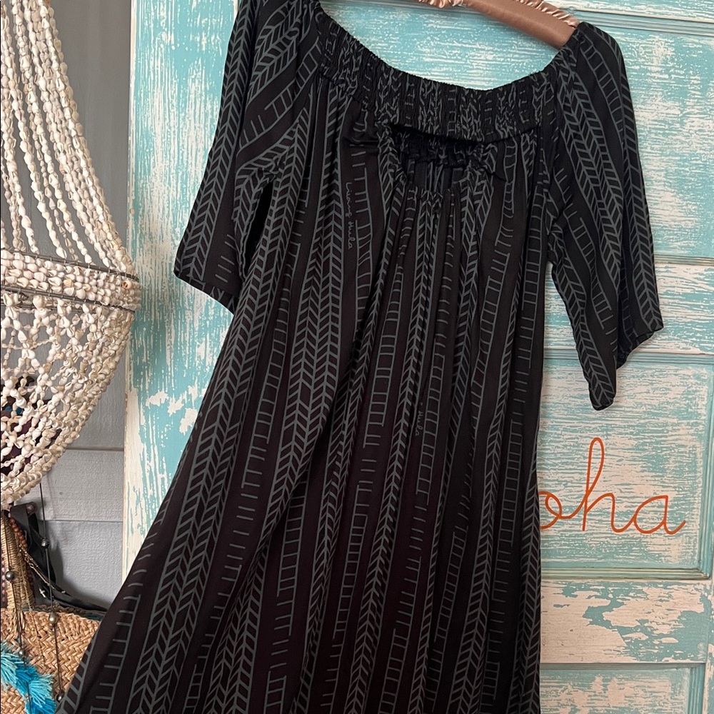 Living Hula Hawaii island designer aloha wear Dress modern muumuu Mumu EUC lole - Picture 8 of 10